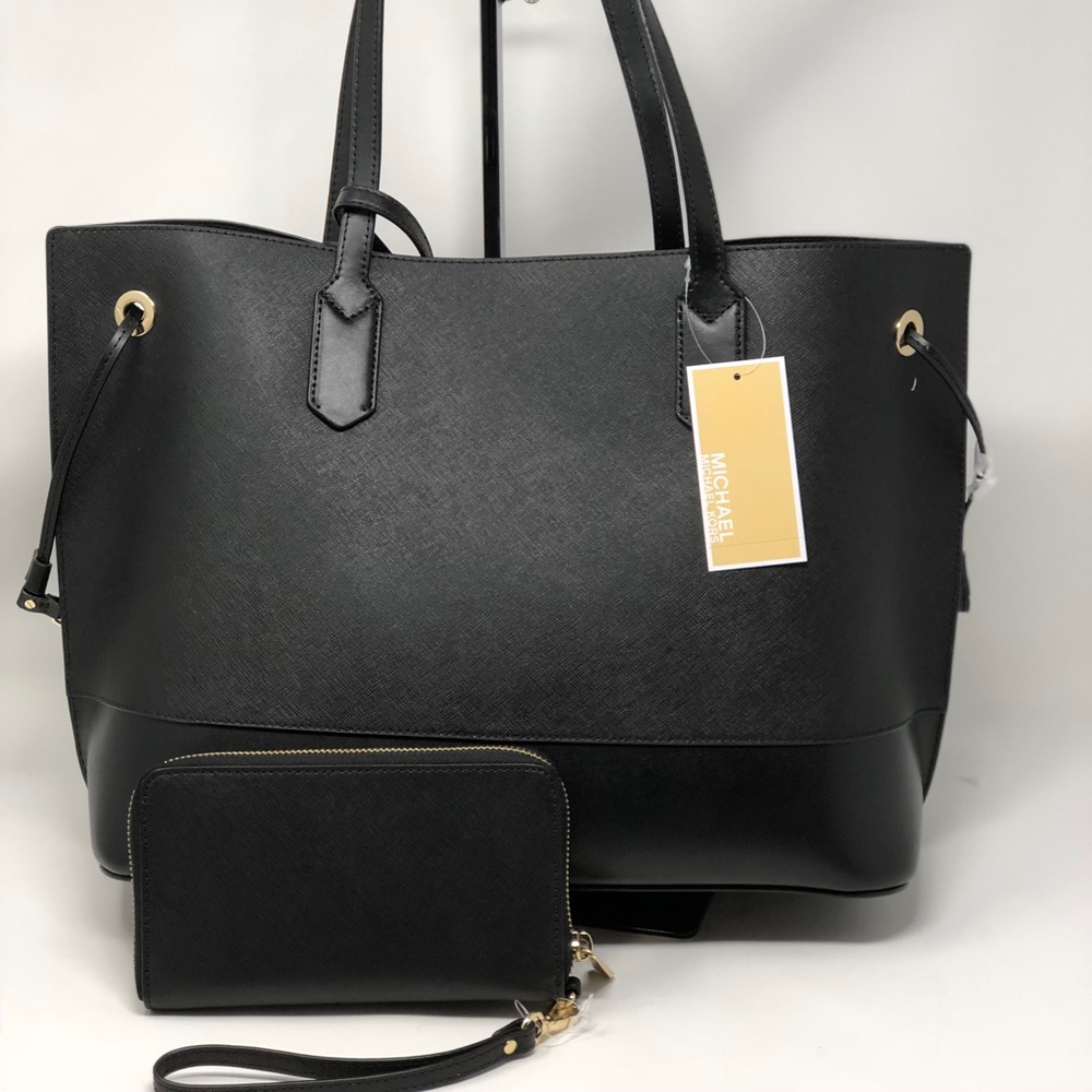 Michael kors Trista Large drawstring tote+wallet - Picture 4 of 8
